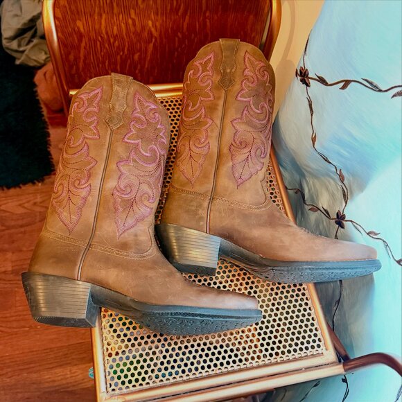 Ariat Women's Square Toe Western Cowboy Boot, Powder Brown/Pink, size 8W - Picture 3 of 7